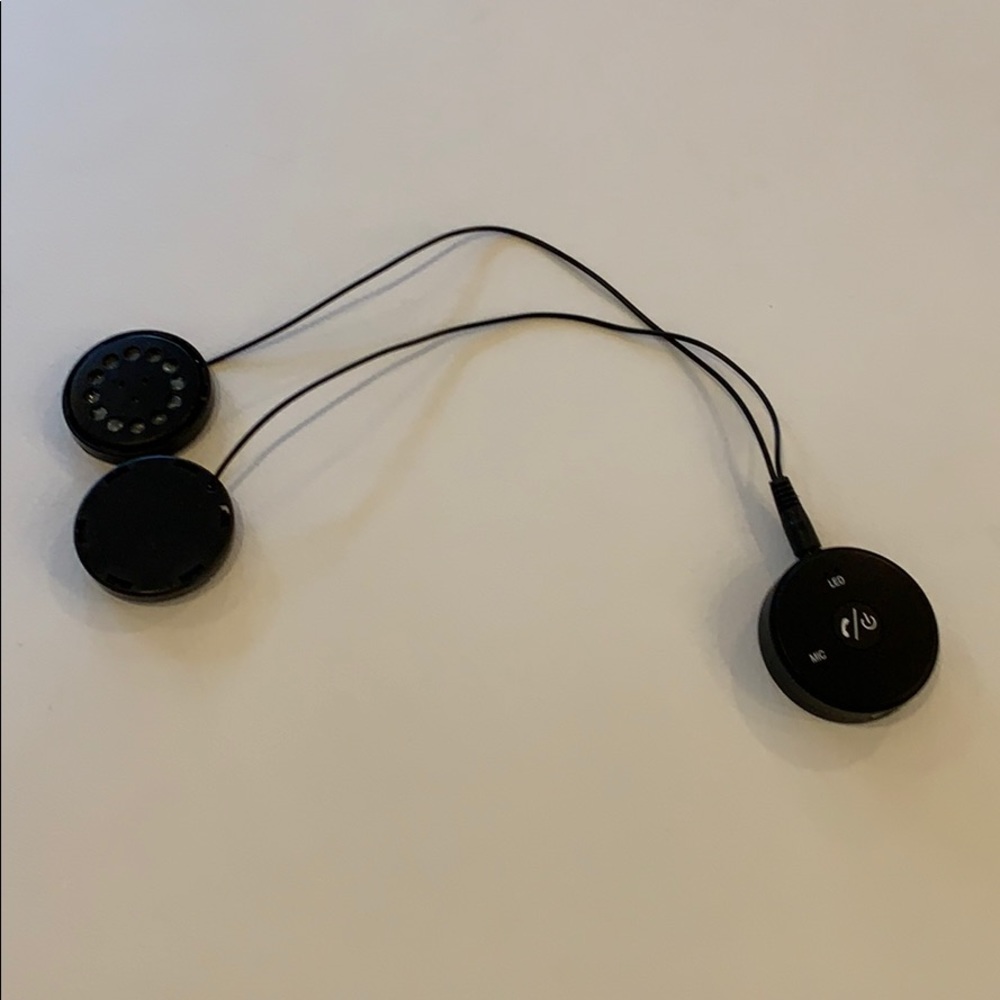 Bluetooth Music/Headset Beanie Hat View 3